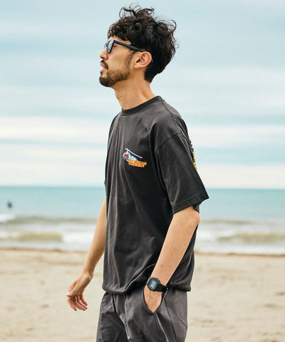 Coleman × FREAK'S STORE / 山系插畫 抽繩短袖T恤