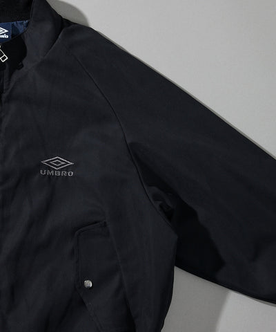 umbro × FREAK'S STORE / 別注斜紋立領外套