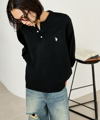 U.S. POLO ASSN. × PUBLUX / 單點刺繡亨利領針織衫（日本聯名限定）