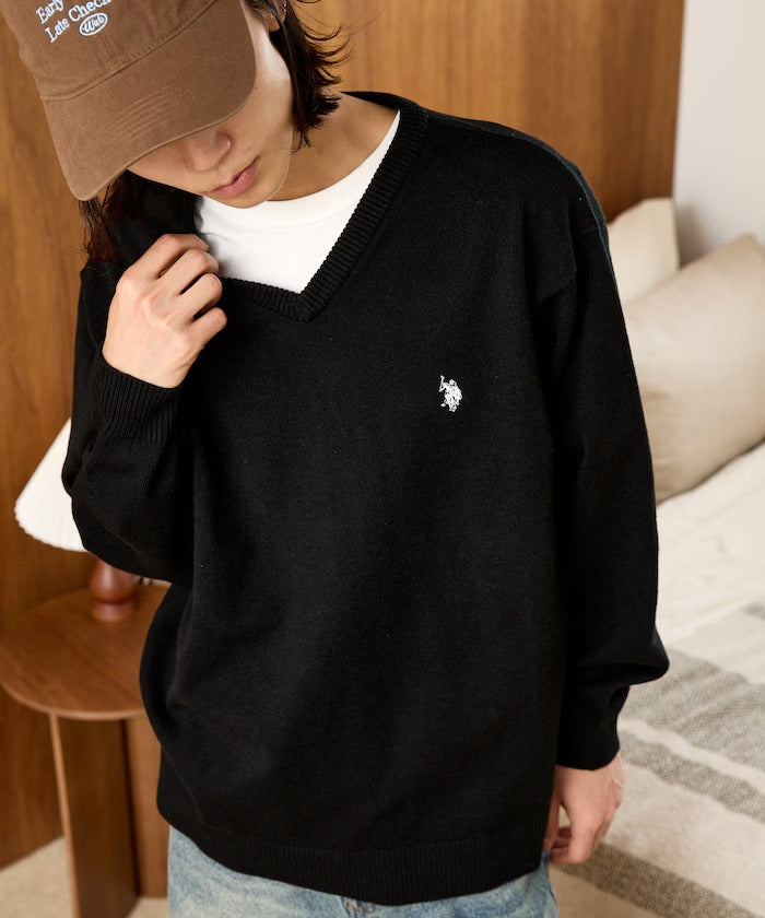 U.S. POLO ASSN. × PUBLUX / 刺繡V領針織衫（日本聯名限定）