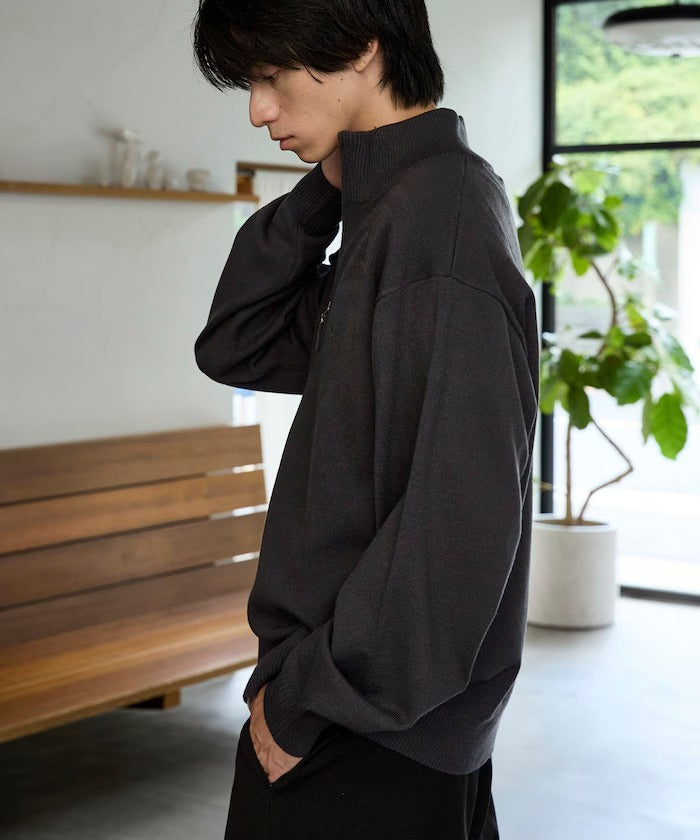 U.S. POLO ASSN. × PUBLUX / 刺繡半拉鍊針織衫（日本聯名限定）