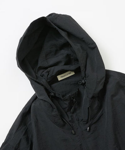 FREAK'S STORE / 撥水尼龍連帽風衣外套（抽繩下擺）