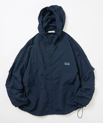 FREAK'S STORE / 撥水尼龍連帽風衣外套（抽繩下擺）