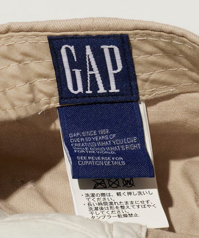 GAP × FREAK'S STORE / 刺繡LOGO六片式棒球帽（日本聯名限定）