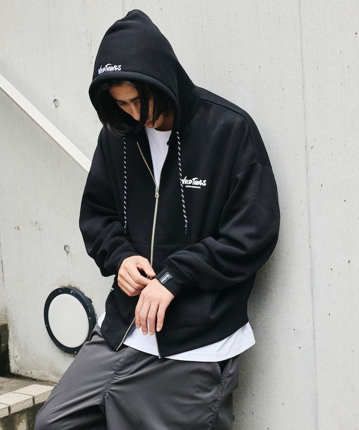 WILD THINGS × FREAK'S STORE / 背後LOGO印花拉鍊連帽外套（日本聯名限定）