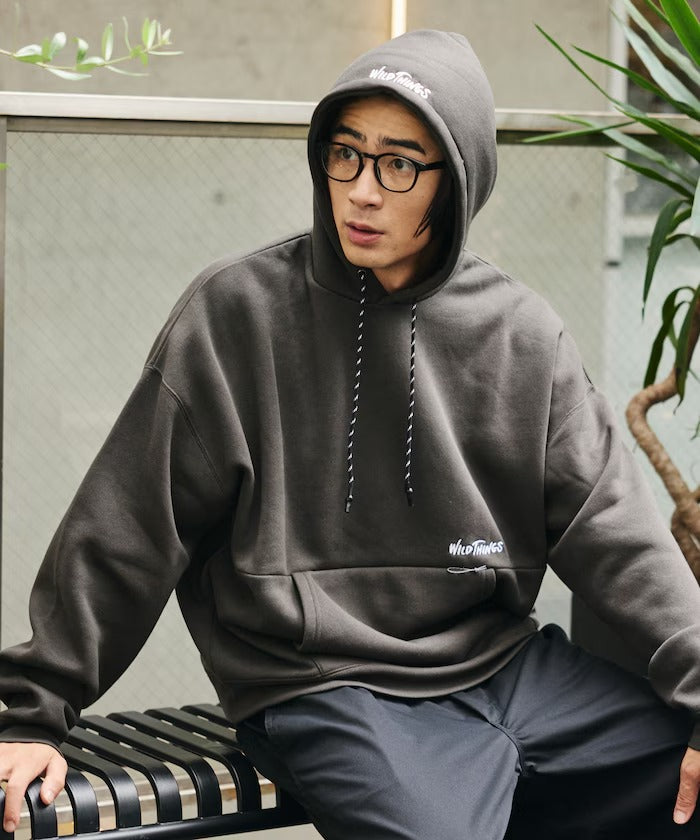 WILD THINGS × FREAK'S STORE / 小標 連帽衫（日本聯名限定）