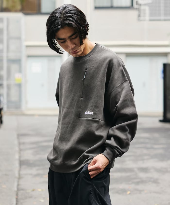 WILD THINGS × FREAK'S STORE / 小標 拉鍊口袋 圓領衫（日本聯名限定）