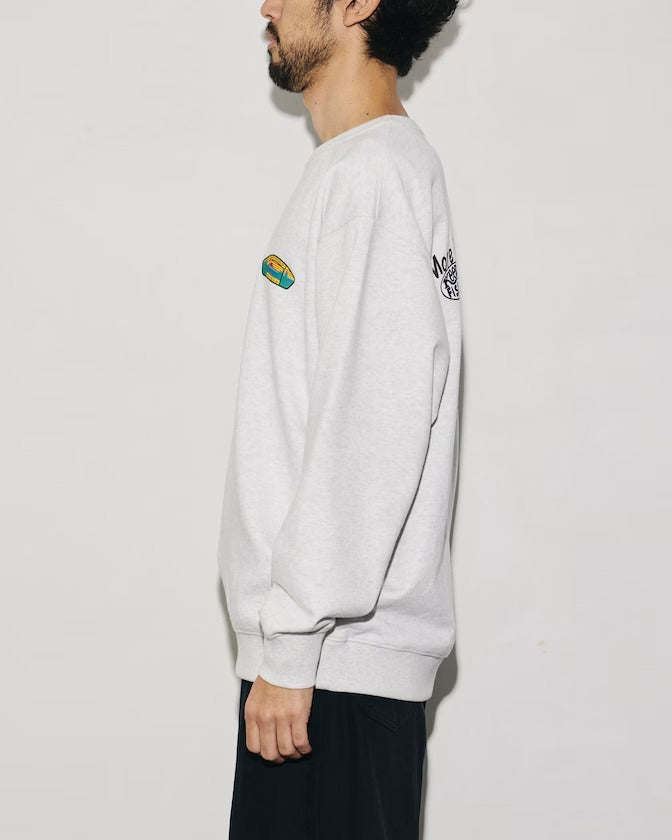 Coleman × FREAK'S STORE / 鱒魚釣具背印 圓領衫（日本聯名限定）