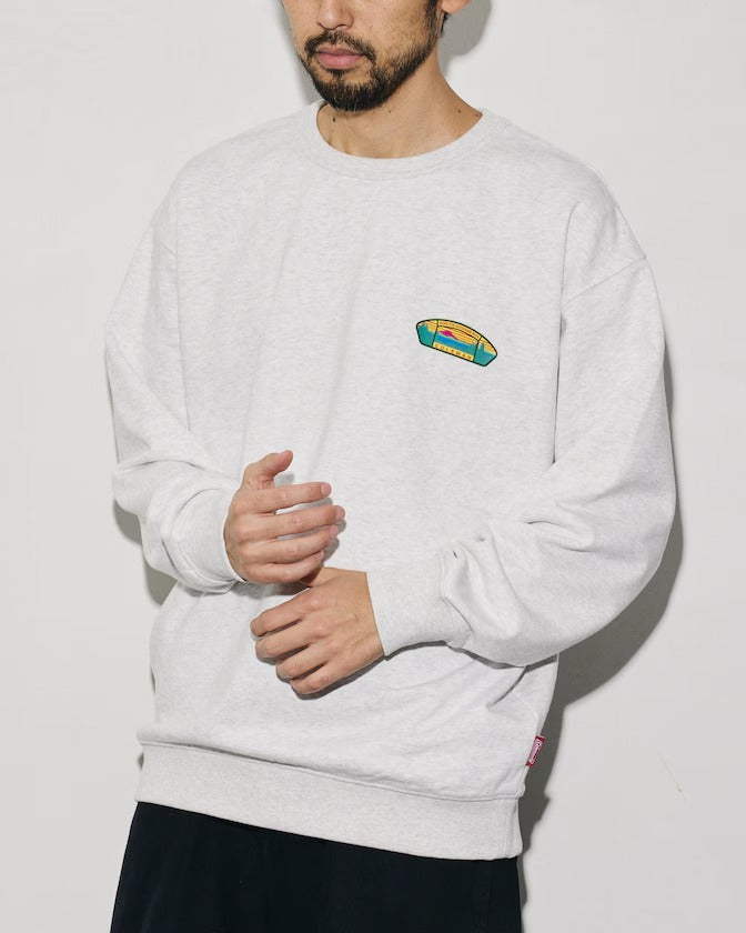 Coleman × FREAK'S STORE / 鱒魚釣具背印 圓領衫（日本聯名限定）