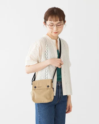 Barbour TRANSPORT / 側背小包